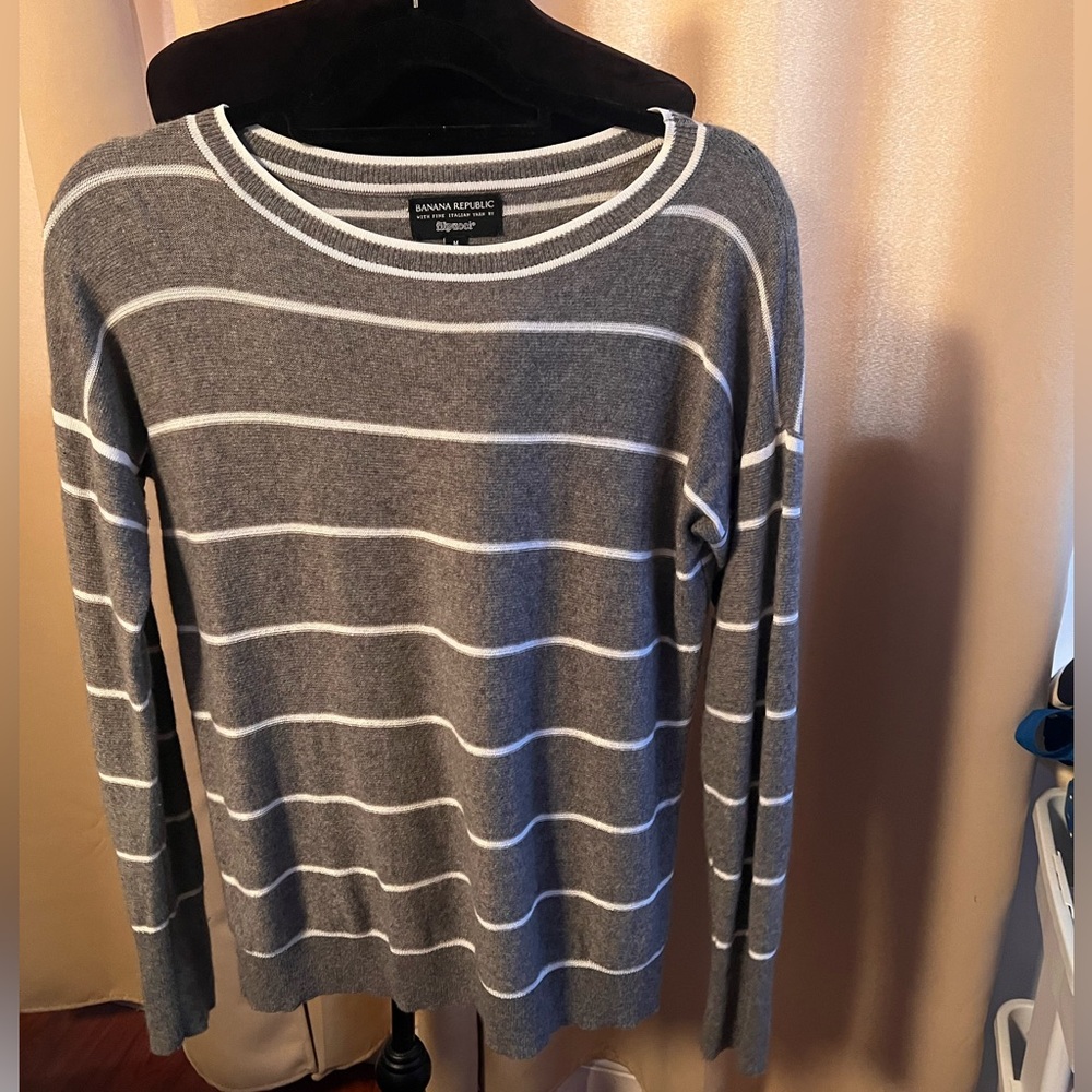 Banana Republic Sweater